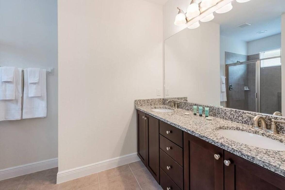Gorgeous Home W Game Room Heated Pool Spa Orlando Eksteriør bilde