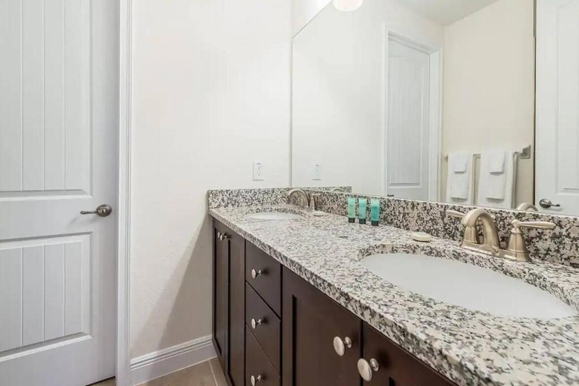 Gorgeous Home W Game Room Heated Pool Spa Orlando Eksteriør bilde